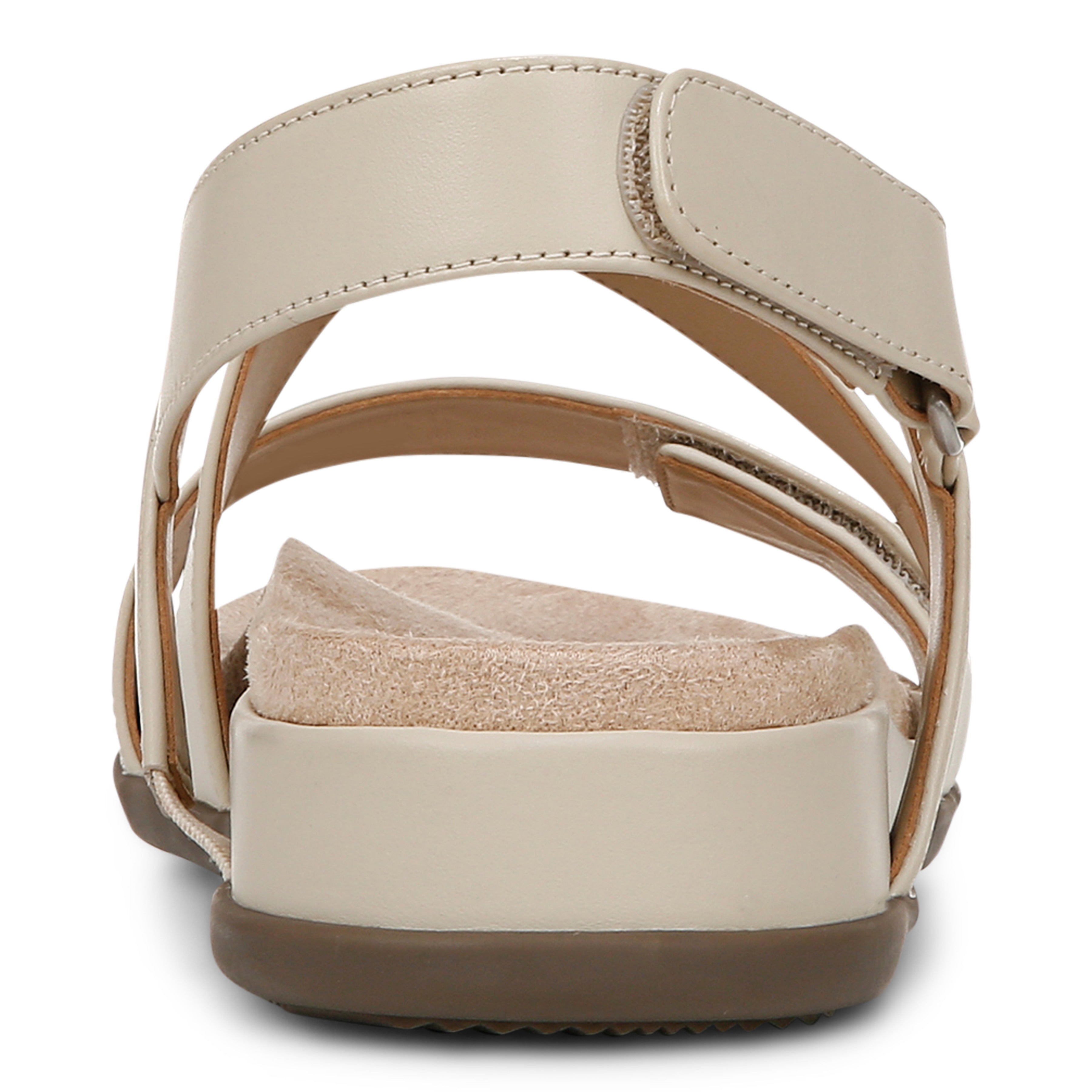 color:cream_leather