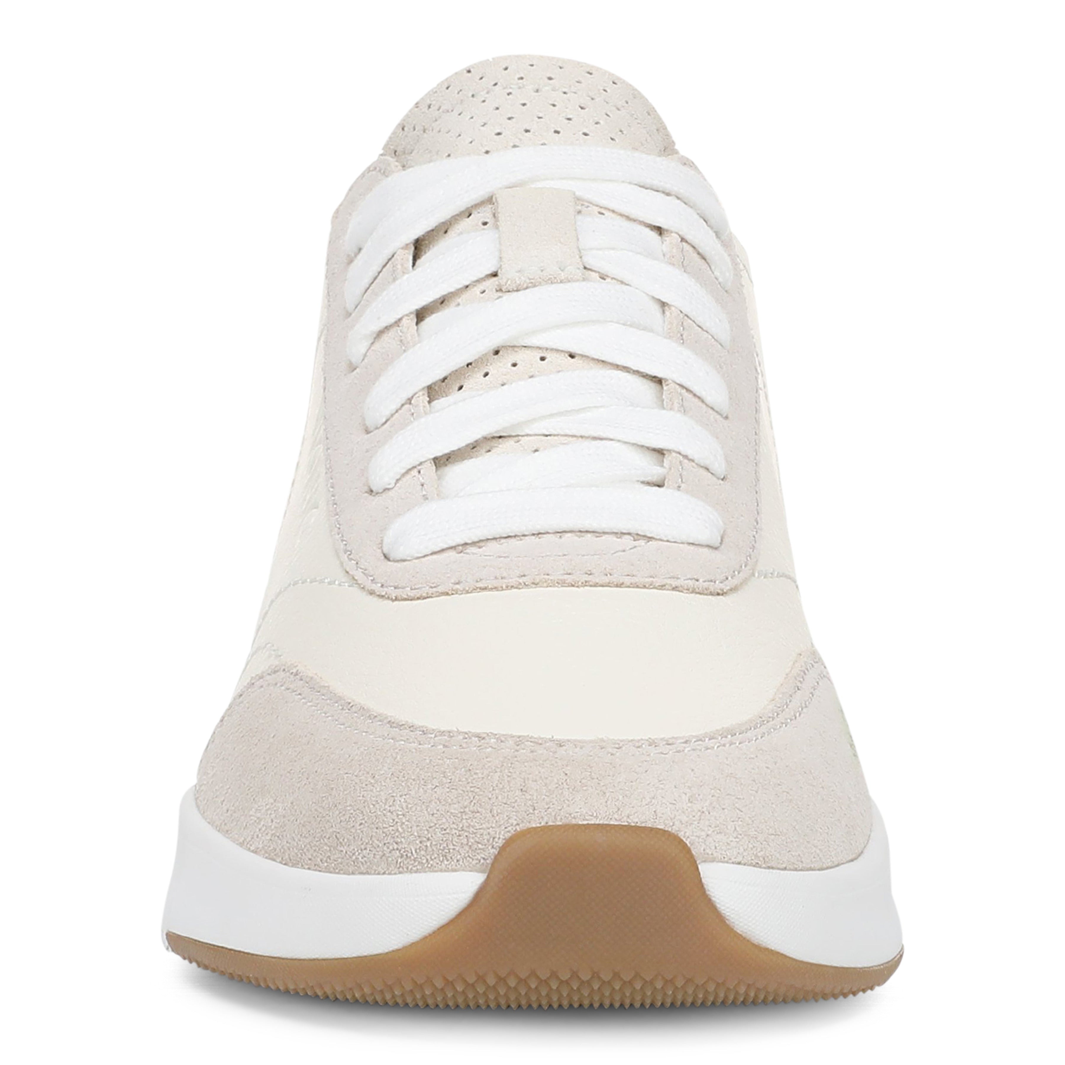color:beige