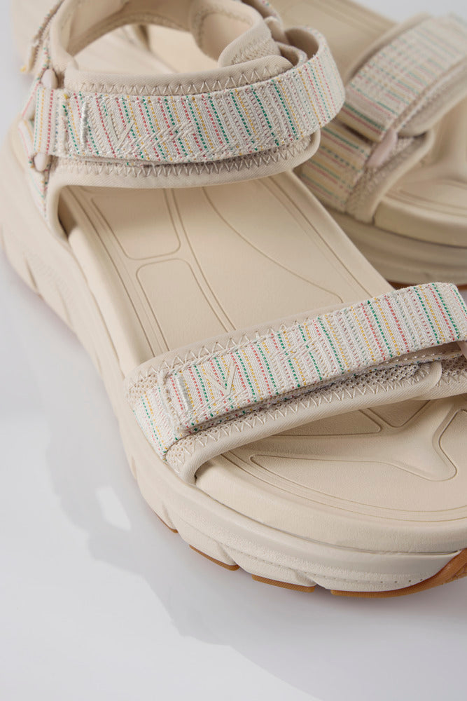 color:crema