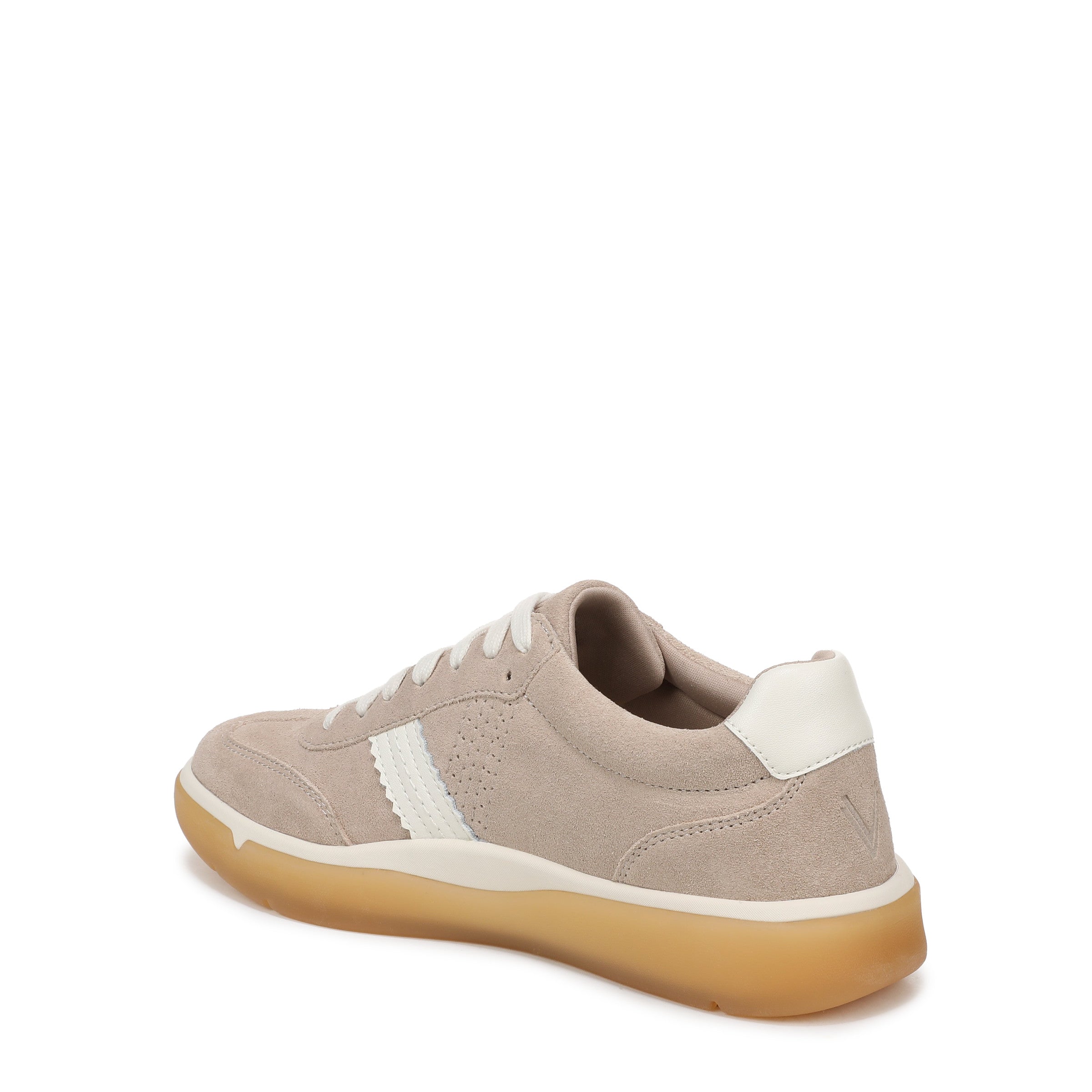 color:beige