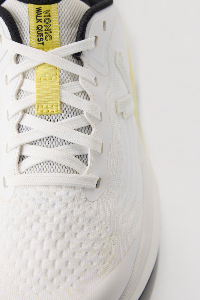 SNEAKER WALK QUEST