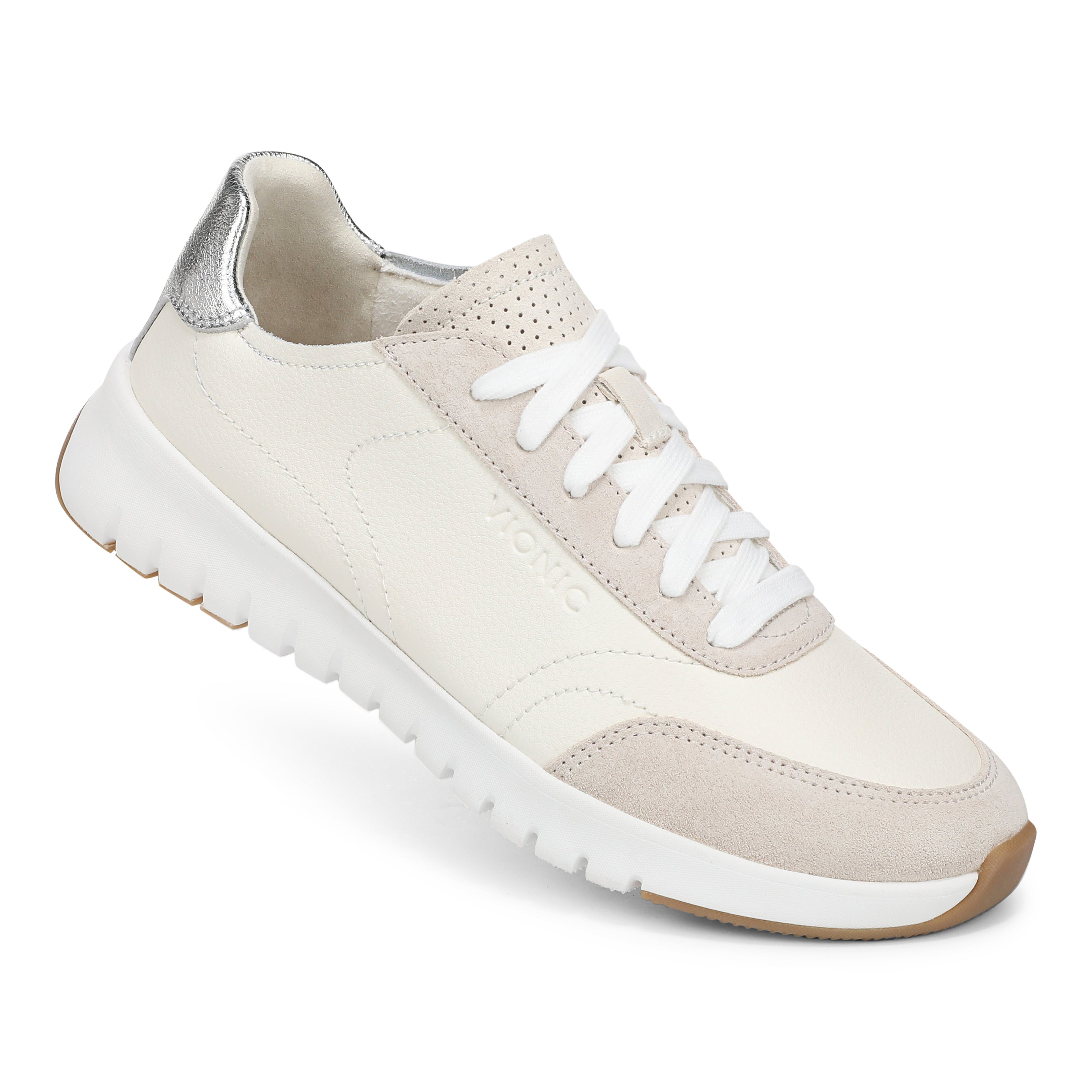 color:beige