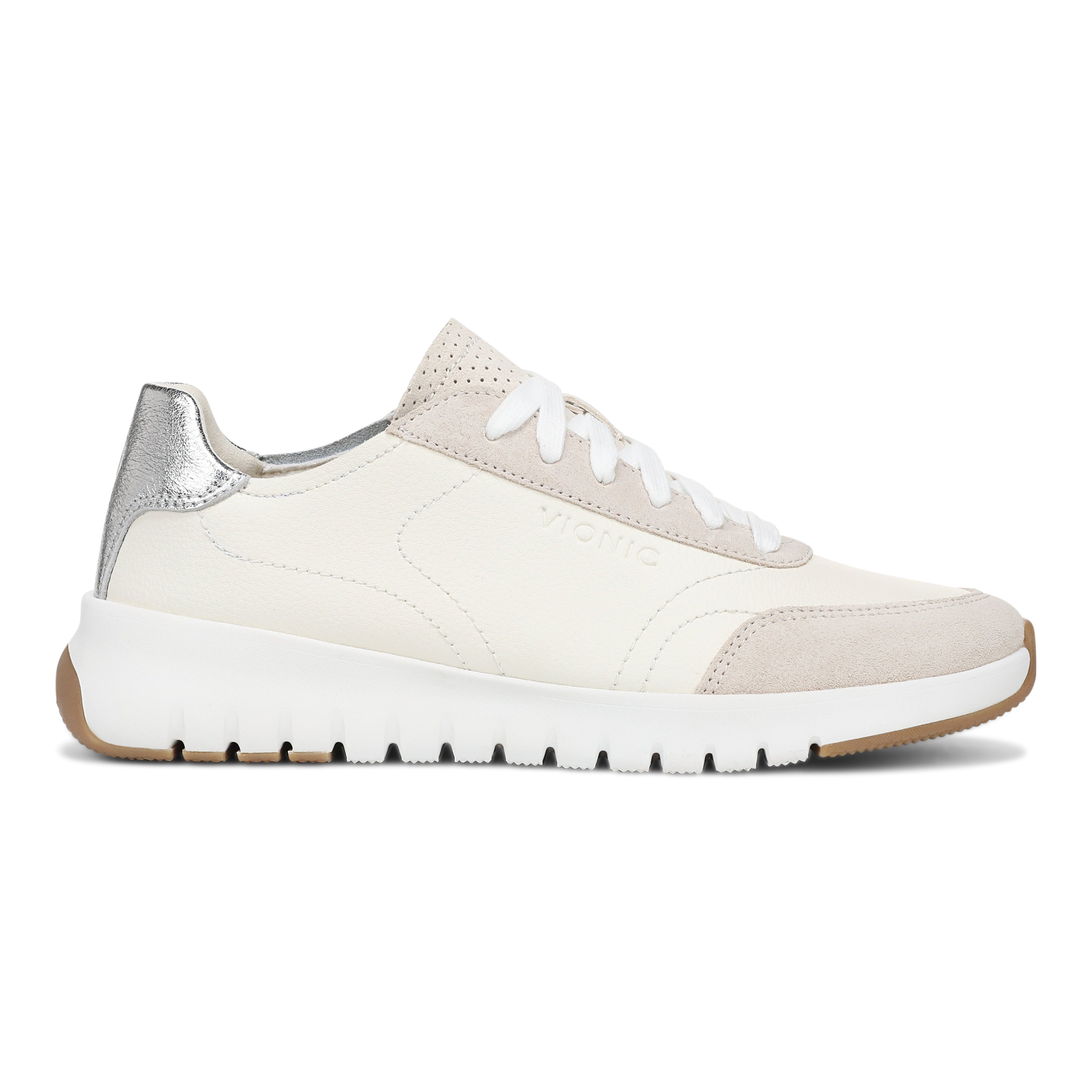 color:beige